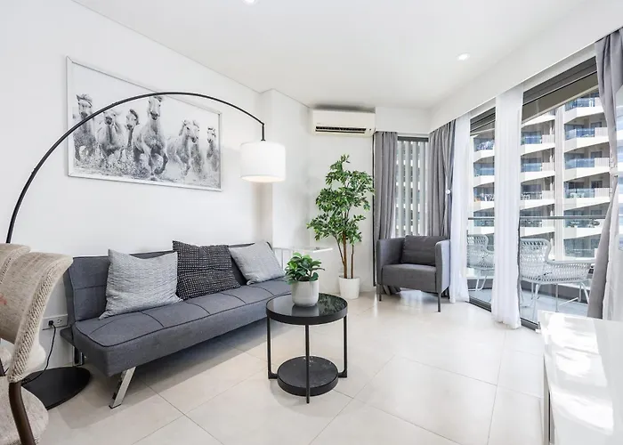 Leilighet Group Comfort At Tambuli Residences 1-bedroom For Up To 6 Guests By Dominik With Pool Access & Balcony In Mactan *