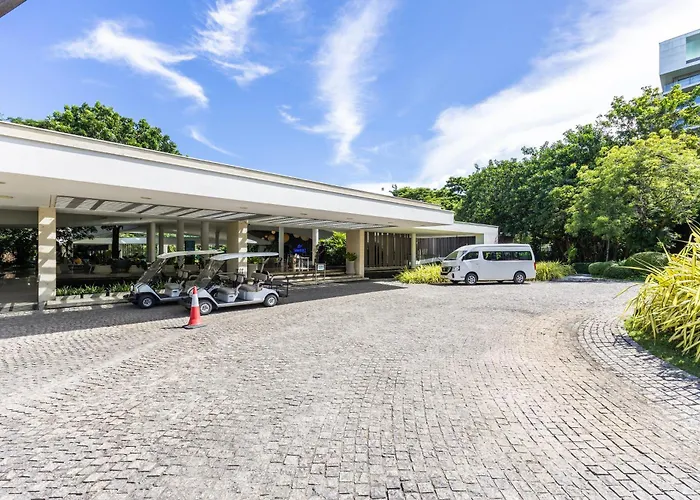 Group Comfort At Tambuli Residences 1-bedroom For Up To 6 Guests By Dominik With Pool Access & Balcony In Mactan Leilighet